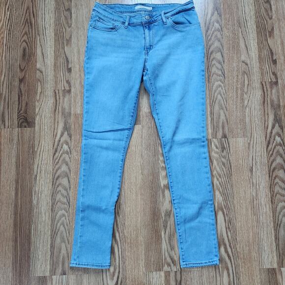 Levi's 711 Denim Jeans Women's Size 30 Blue Straight Leg Mid-Rise Light Wash - Picture 1 of 10